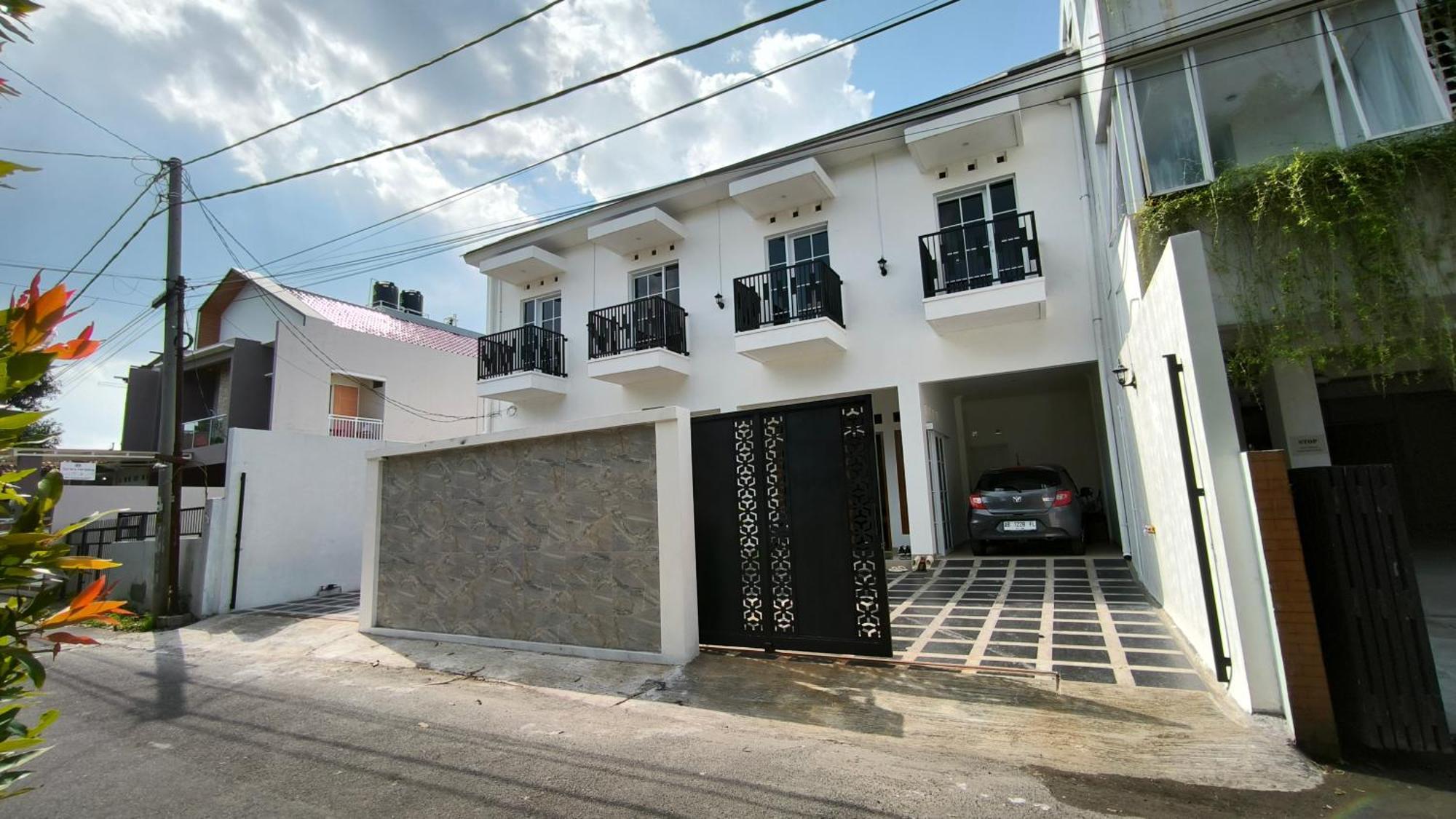 House Of Bedjo Powered By Cocotel Yogyakarta Ngoại thất bức ảnh